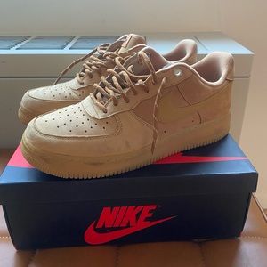 Men’s Nike Air Force 1 - Flax